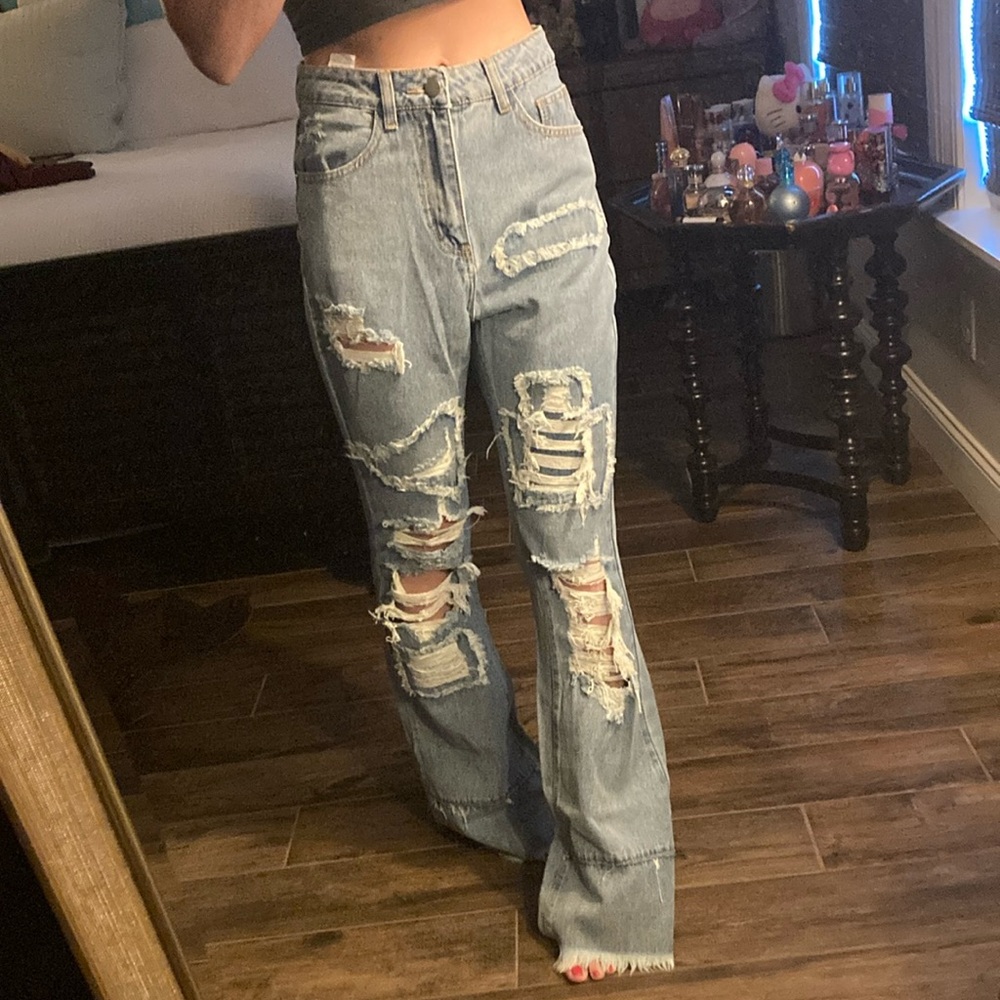 SHEIN jeans 👖 - Picture 1 of 2